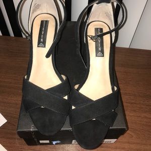 Steve Madden Voomme Ankle Strap Block Heel Sandal